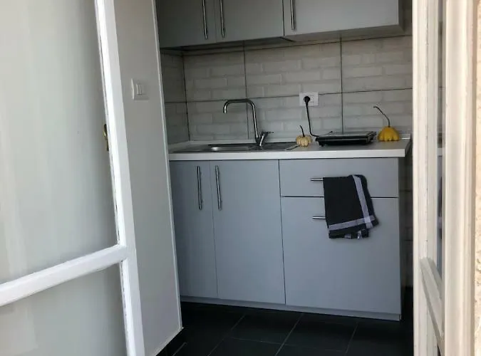 Ottieri Room&kitchen With Panoramic View アパート